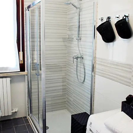 Apartament Festina *